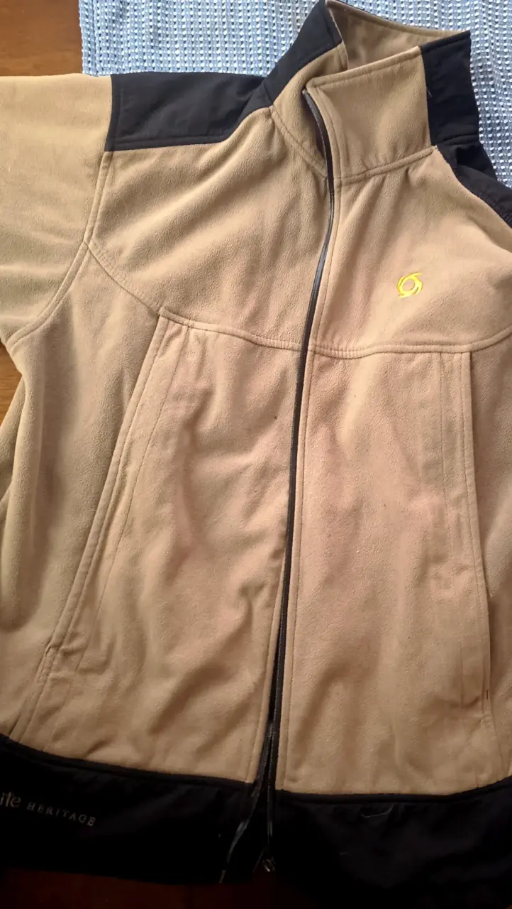 Chaqueta Doite Heritage beige y negra polar - 4