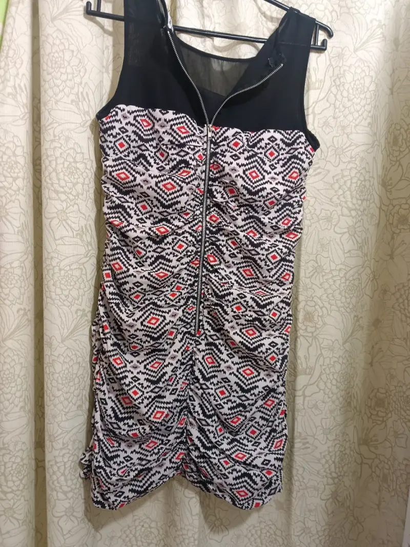 Vestido Xiomara estampado étnico talla M - 1