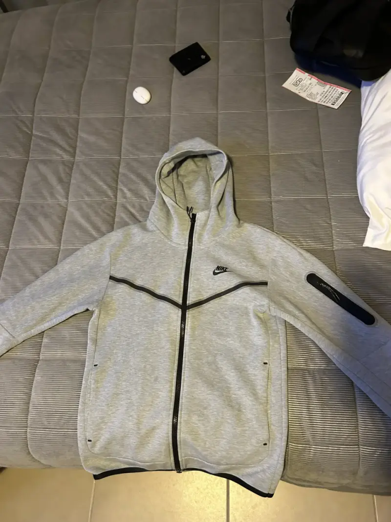 🔥 NIKE TECH FLEECE ORIGINAL — CASI NUEVA 🔥 - 1