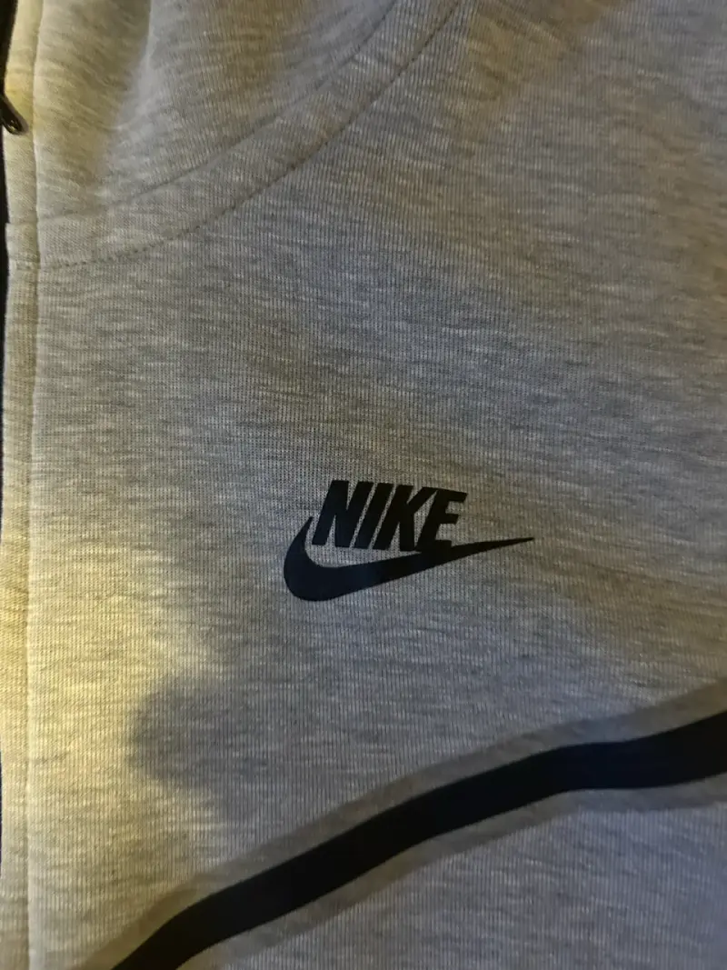 🔥 NIKE TECH FLEECE ORIGINAL — CASI NUEVA 🔥 - 3