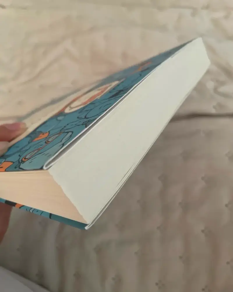 Libro 'El Imprevisto Caso del Chico en la Pecera' - 2
