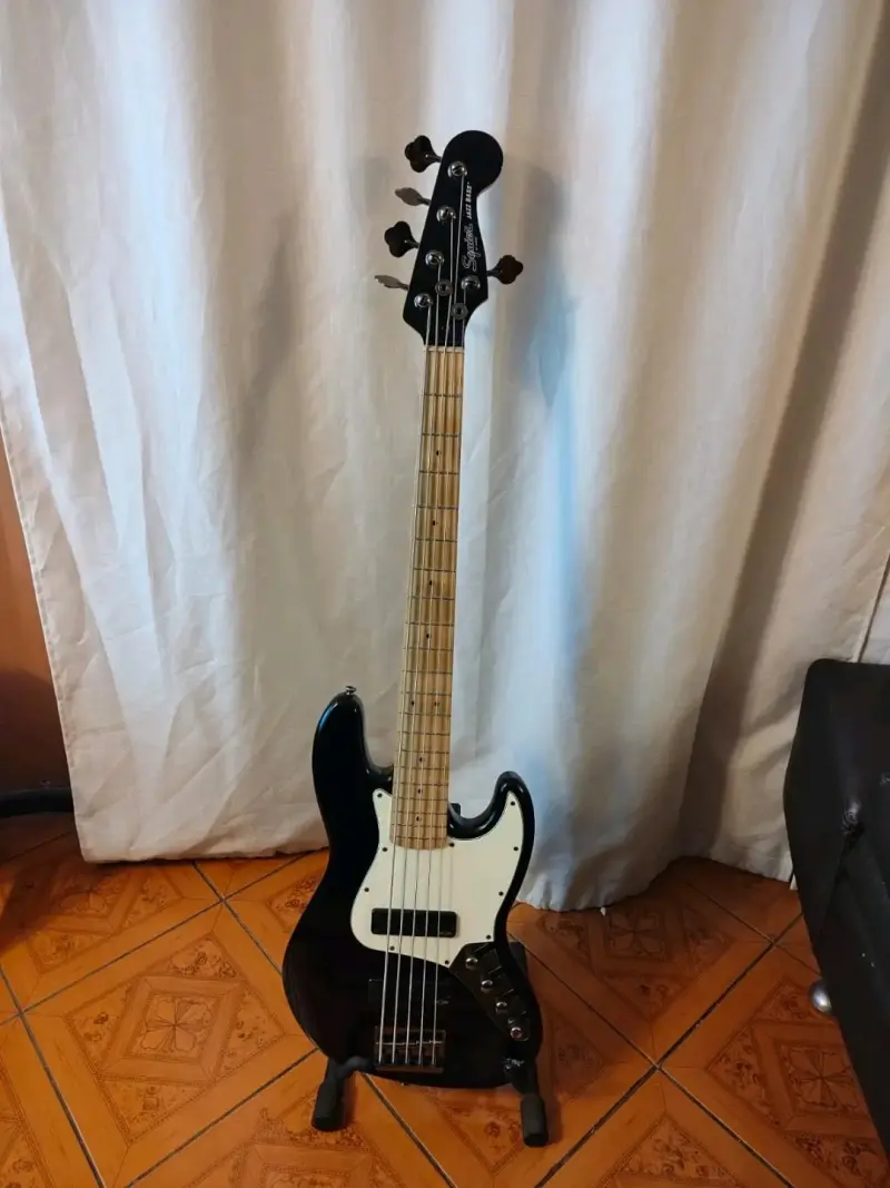 Squier Contemporary Jazz Bass v HH - 1