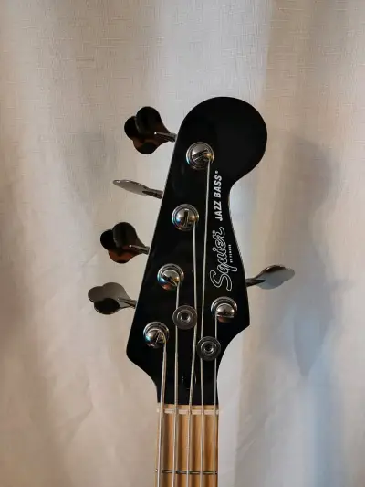 Squier Contemporary Jazz Bass v HH - miniatura 4