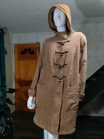 Hermosa Trenca de Cotelé Marrón talla XXL/48 - miniatura 2