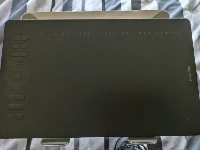 Tableta gráfica Huion con lápiz y soporte - miniatura 2