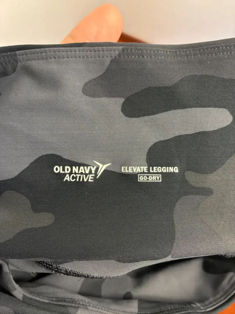 ♻️Leggings deportivos camuflados Old Navy Active - 3