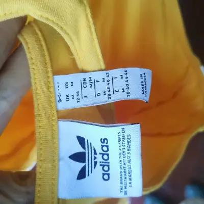 Vestido amarillo Adidas con tirantes - miniatura 4