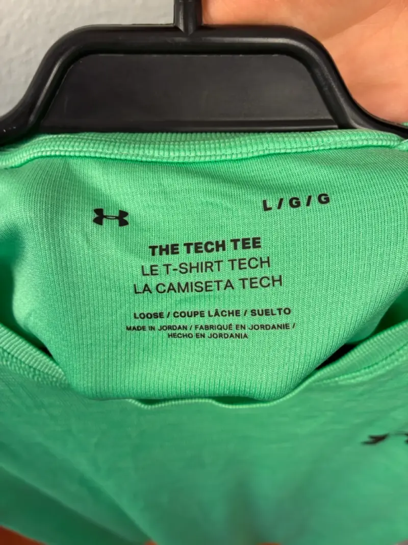 ♻️Polera deportiva verde Under Armour Tech - 3