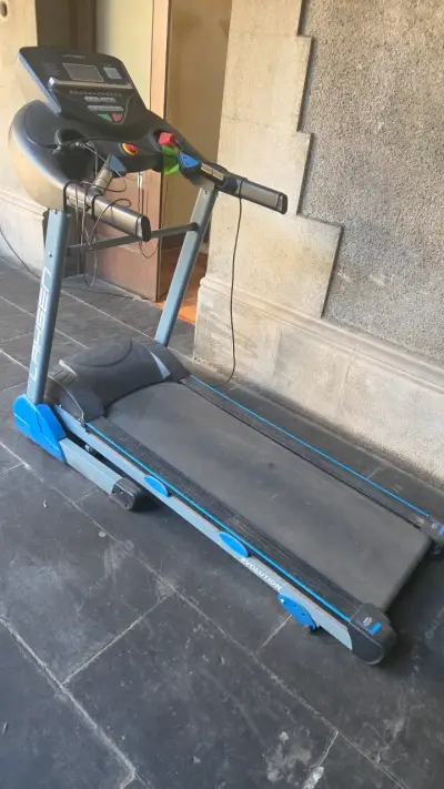Caminadora eléctrica Laksen Evolution en buen estado - miniatura 1