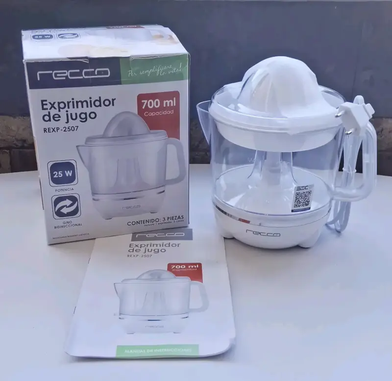 Exprimidor de jugo Recco 700 ml blanco - 1