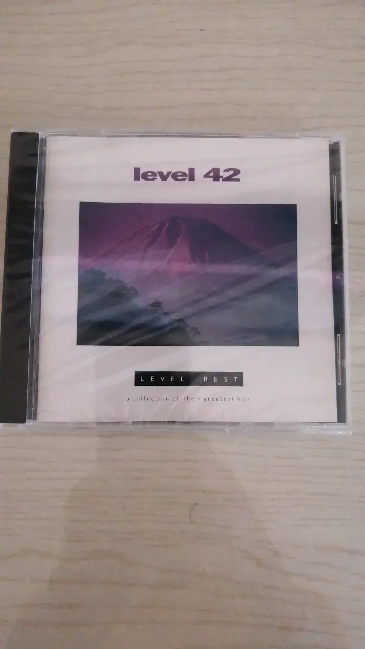 CD Level 42 Level Best Greatest Hits - 1