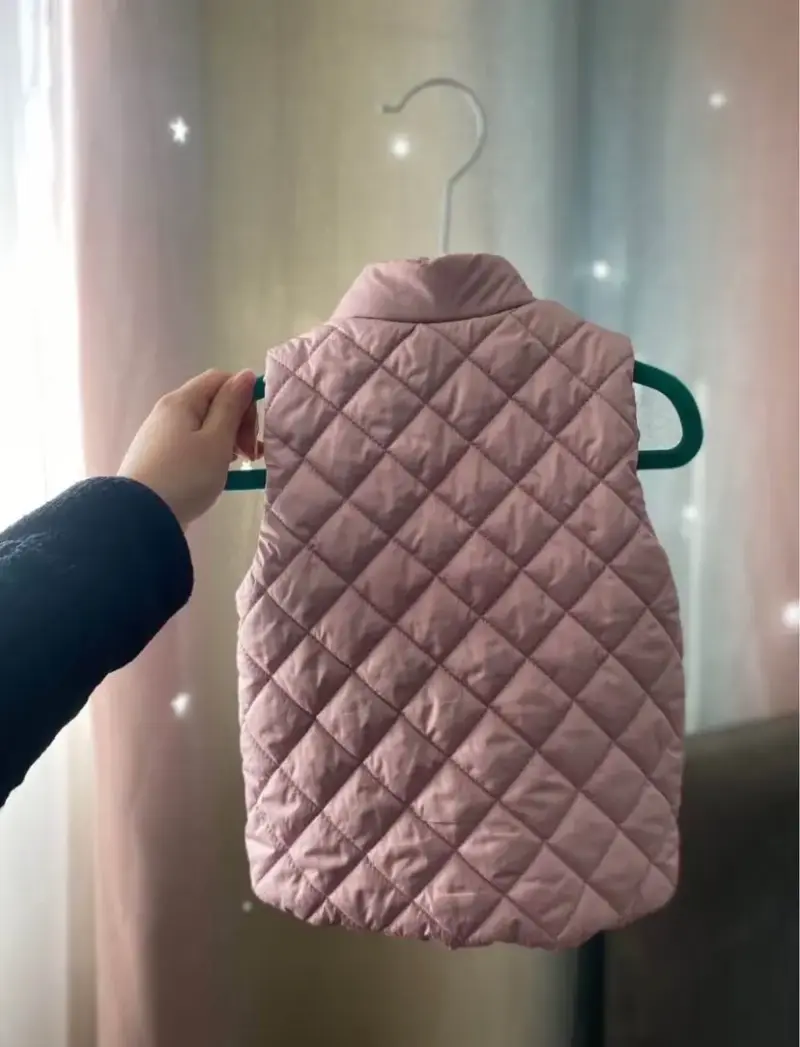Parka sin mangas acolchada para niña DKNY - 2