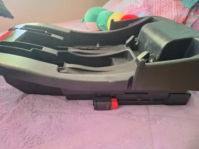 Silla de Auto Bebeglo con Base Negra - miniatura 2