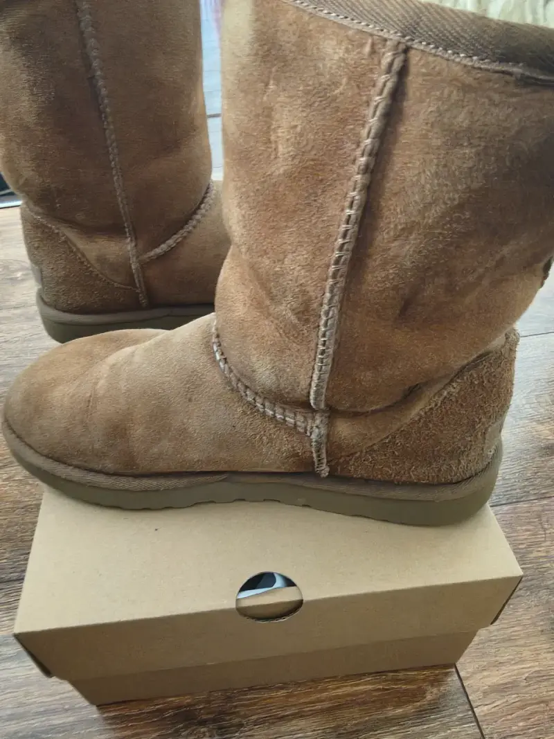 Botas de invierno UGG marrón con forro de lana - 4