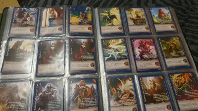 Carpeta  de Cartas Mitos y Leyendas con Colección - miniatura 2