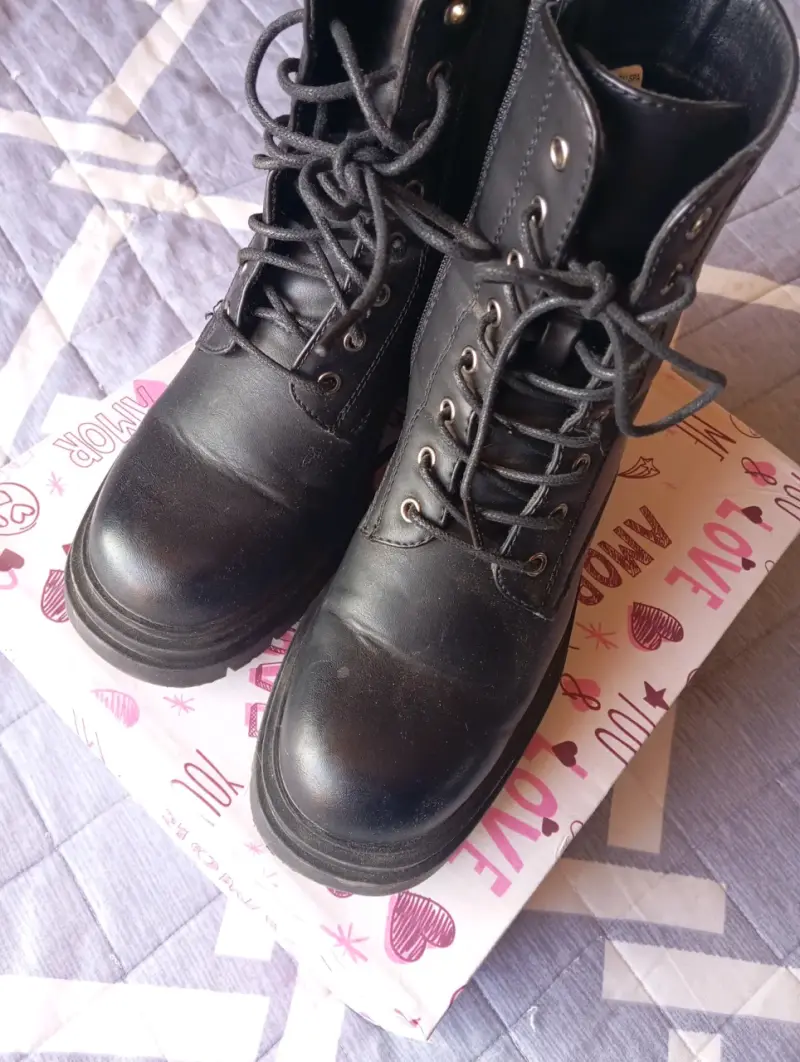 Botas negras de cuero con plataforma - 4