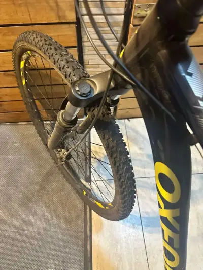 Bicicleta Oxford de Montaña Negra y Amarilla - miniatura 1