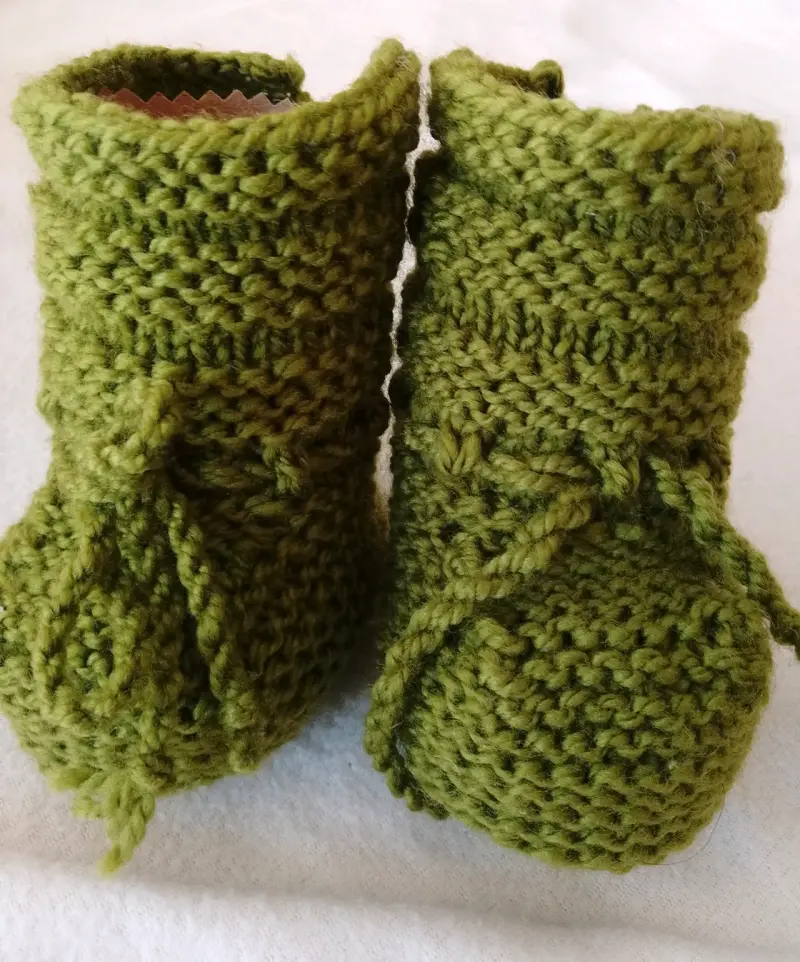 Botines de lana tejidos a mano para bebé - 2