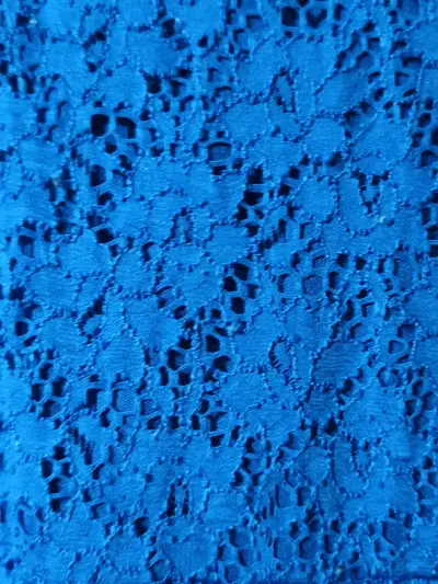 Vestido azul de encaje para mujer - miniatura 2