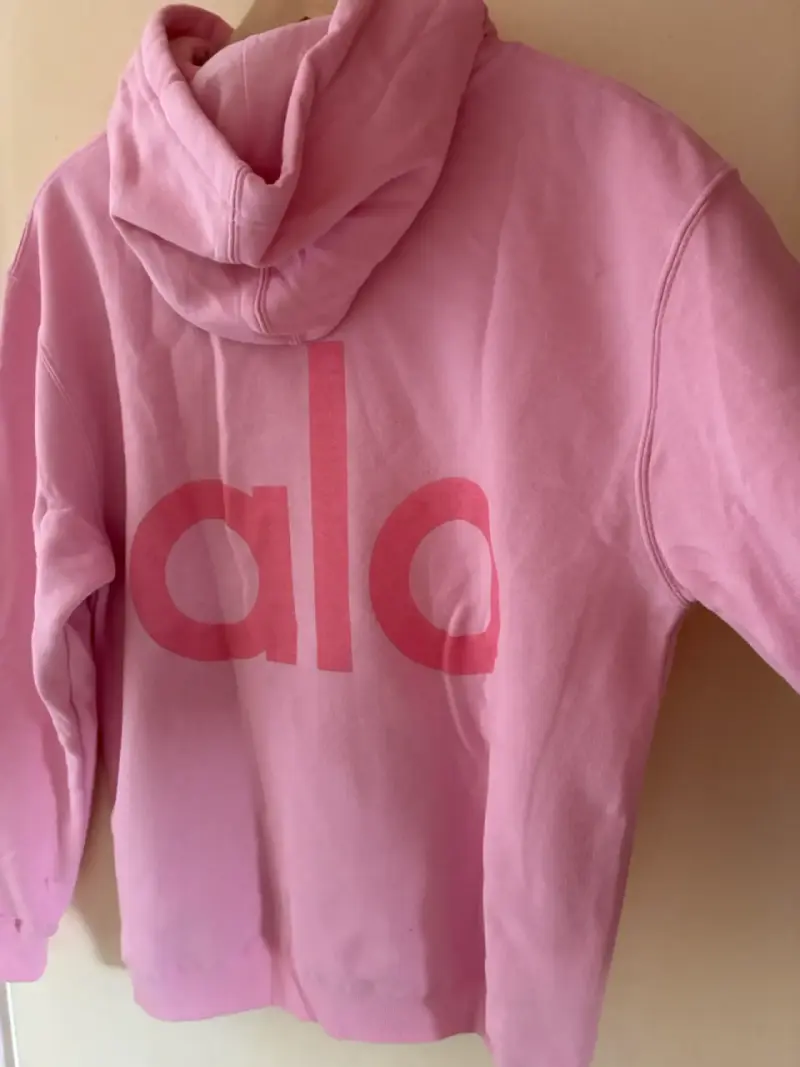 Polerón viral rosado con capucha Overzise - 4