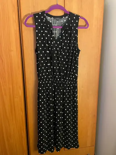 2 vestidos negros, casi nuevos - miniatura 2