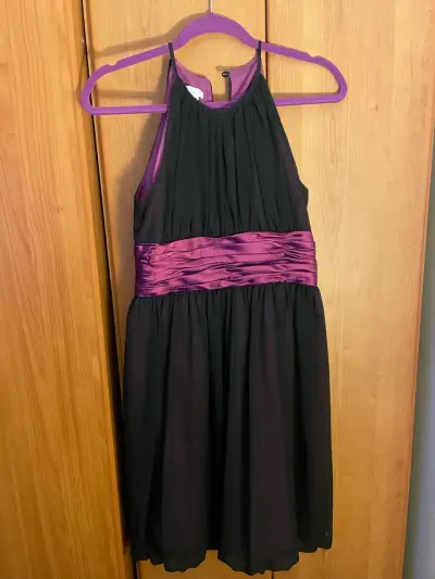 2 vestidos negros, casi nuevos - miniatura 3
