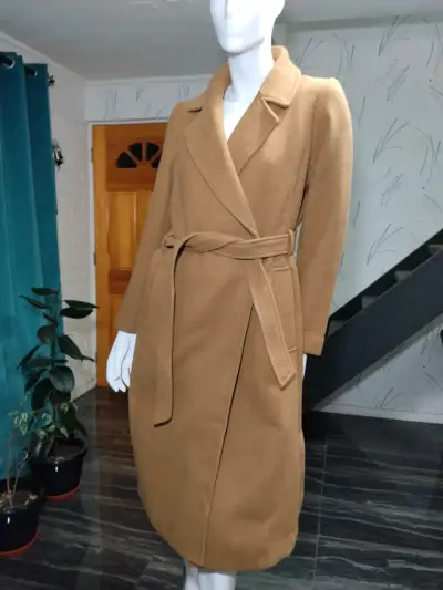 Hermoso Abrigo Largo Camel H&M -Talla S/M - miniatura 1