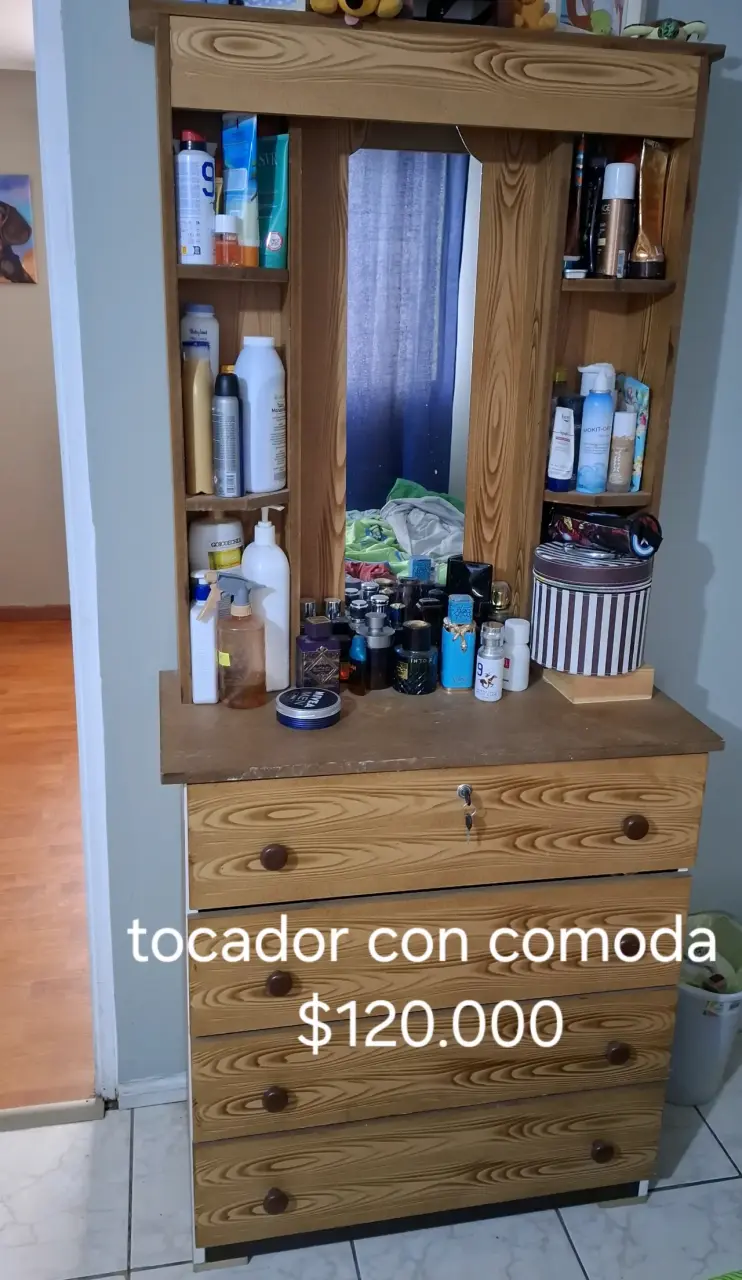 Tocador con cómoda de madera con espejo - 3