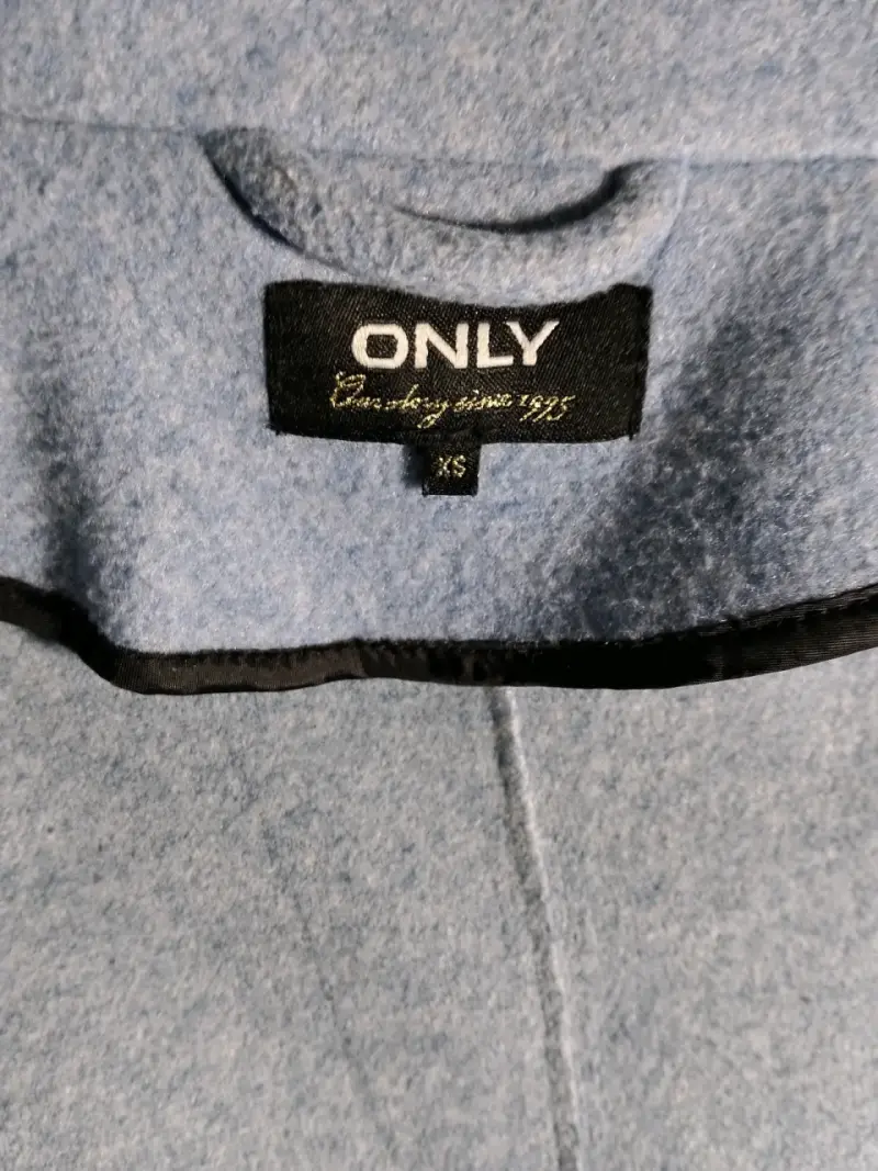 Abrigo Celeste ONLY - Modelo ONLCARRIE Talla XS - 4