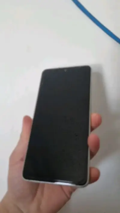 Smartphone Samsung Galaxy S21 en buen estado - miniatura 1