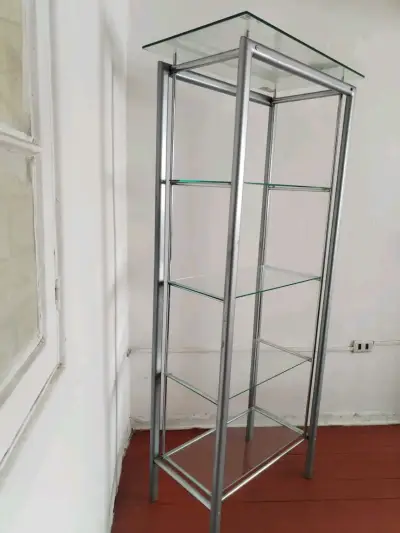 Vitrina de vidrio con estructura metálica - miniatura 4