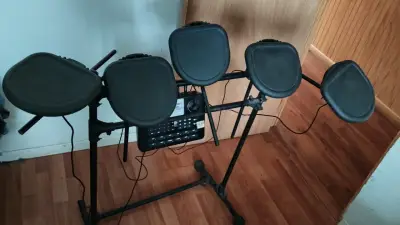 Batería Electrónica ION iDM02 con Módulo de Sonido - miniatura 1