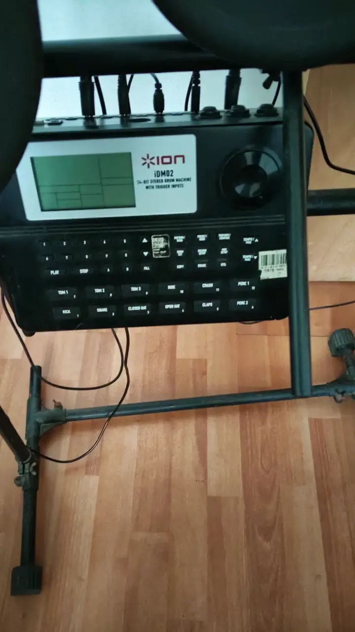 Batería Electrónica ION iDM02 con Módulo de Sonido - 2