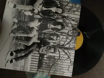 Vinilo Ramones Leave Home en buen estado - miniatura 2