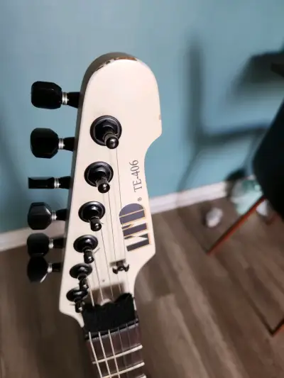 Guitarra eléctrica LTD TE-406 blanca - miniatura 3
