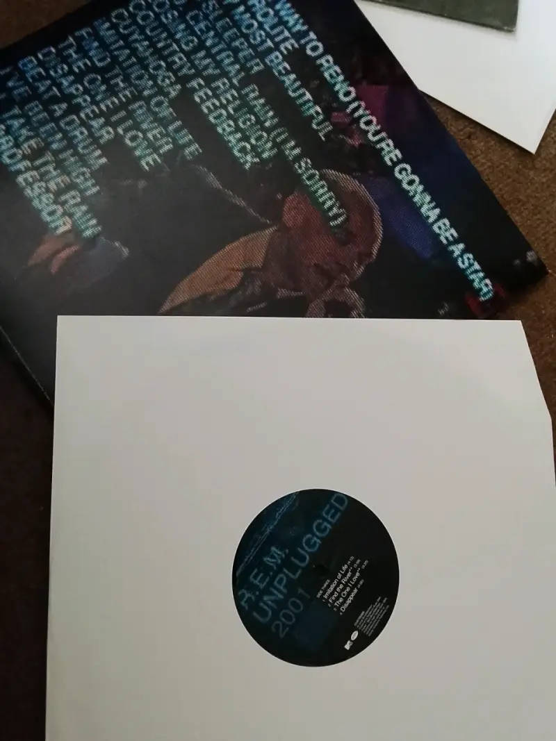 Vinilo R.E.M. Unplugged 2001 en buen estado - 2