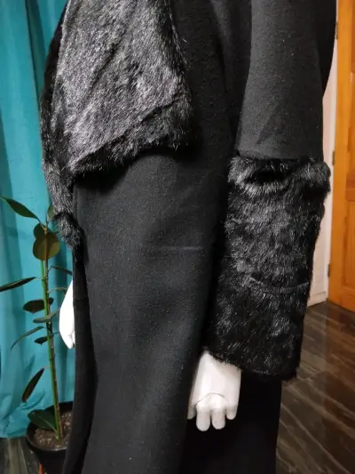 Abrigo Negro Zara talla XL - miniatura 4