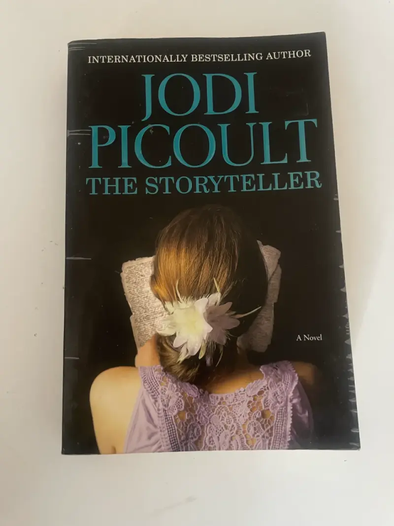 Libro 'The Storyteller' de Jodi Picoult
