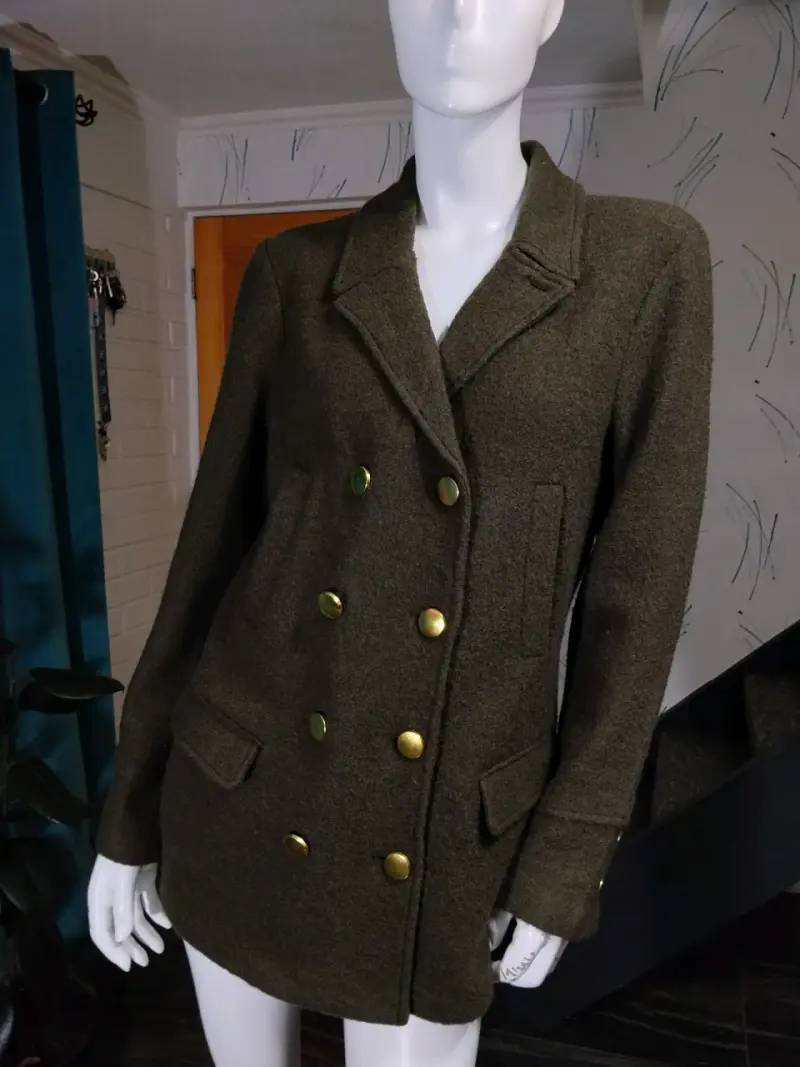 Abrigo de lana marron oliva talla 38 - 1