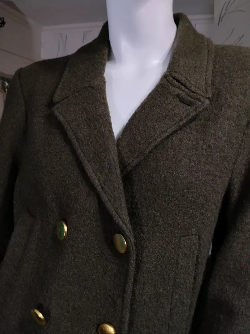 Abrigo de lana marron oliva talla 38 - 4