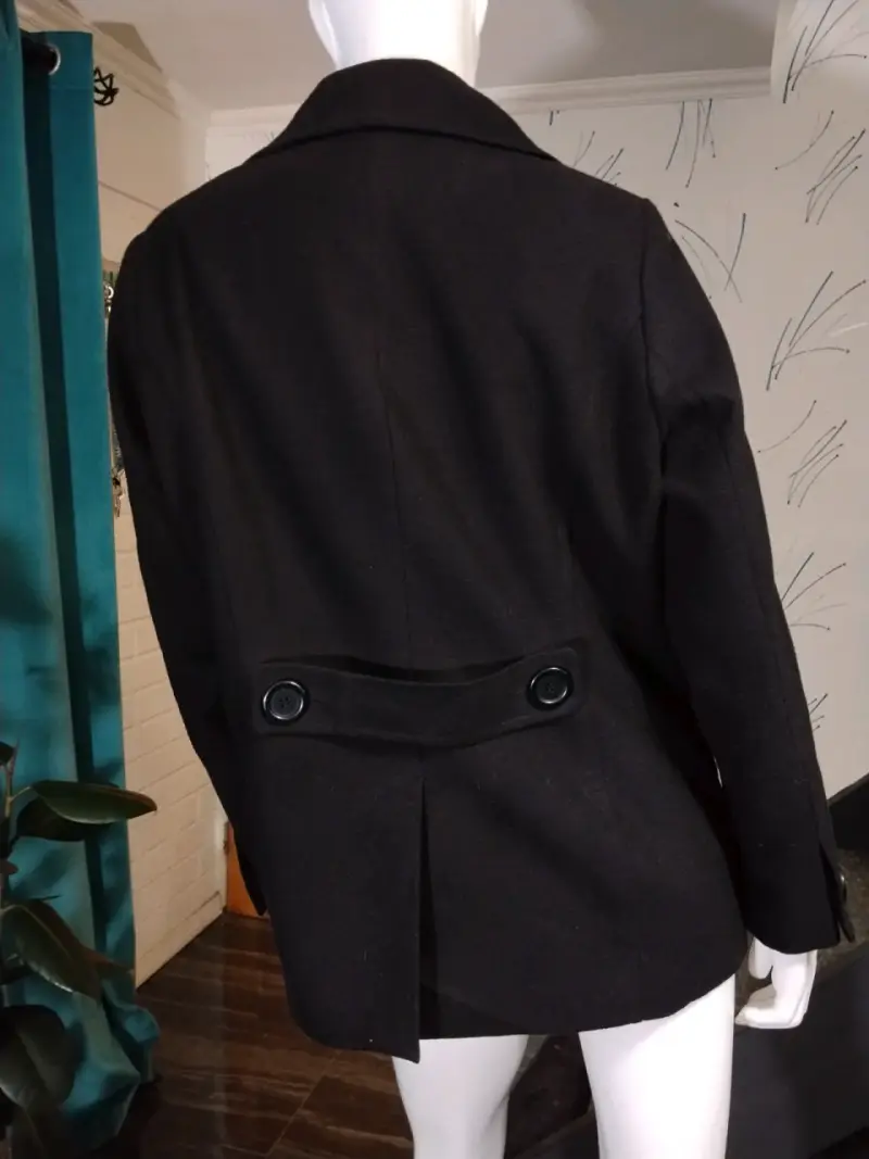 Abrigo / Chaqueta Negra H&M Talla 50 o XXL - 2