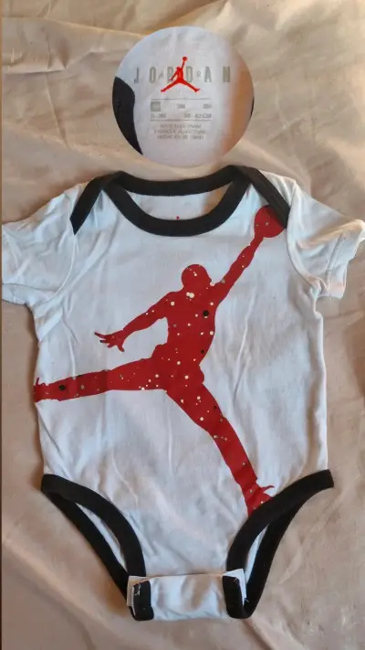 Bodys de marca jordan y nike - miniatura 4