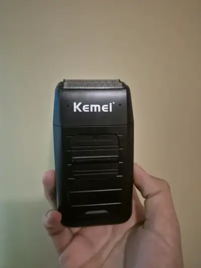 Afeitadora eléctrica Kemei KM-1102 - miniatura 2