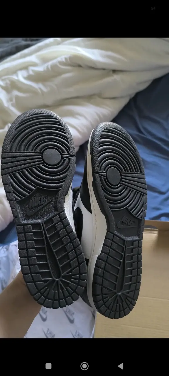 Zapatillas Nike Dunk Low Blanco y Negro - 4