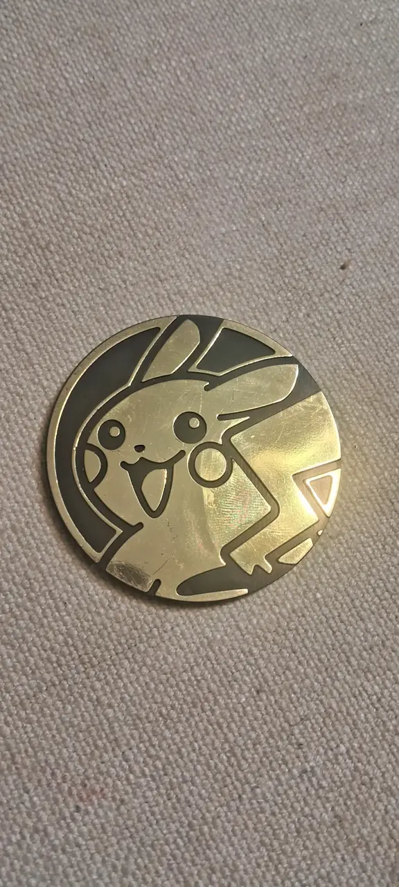 Colección de cartas Pokémon en álbum - 5