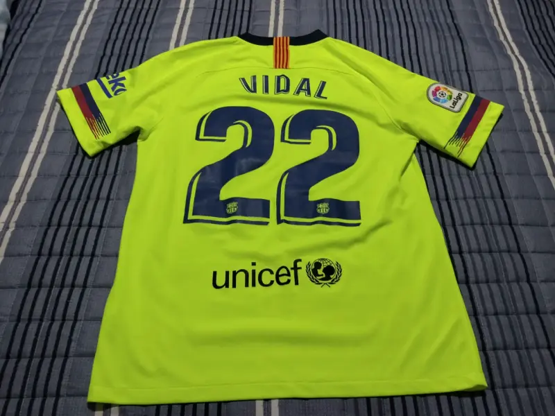 Camiseta FC Barcelona Nike Vidal 22 Amarilla - 3
