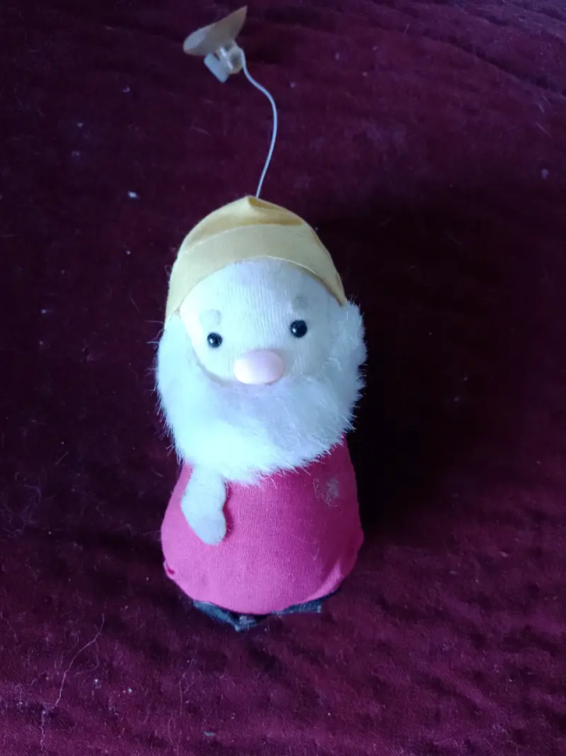 Peluche enano