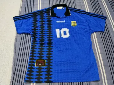 Camiseta retro Argentina Adidas número 10 azul - miniatura 1