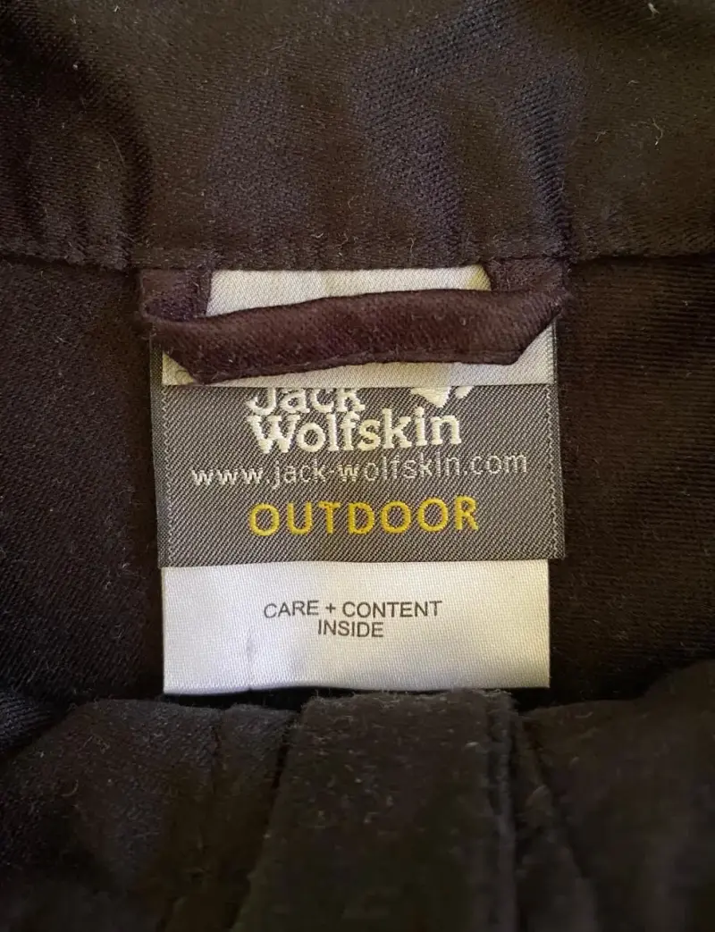 Chaleco Jack Wolfskin y pantalones The North Face - 6