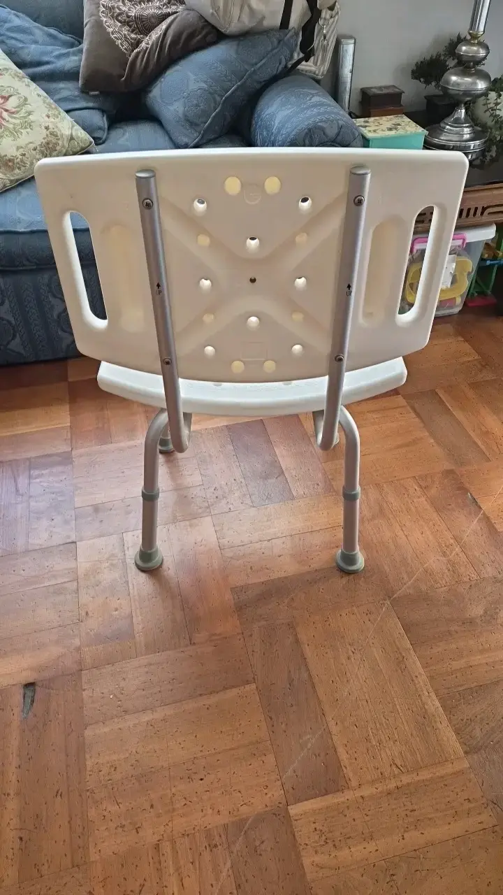 Silla de ducha ajustable para baño - 2